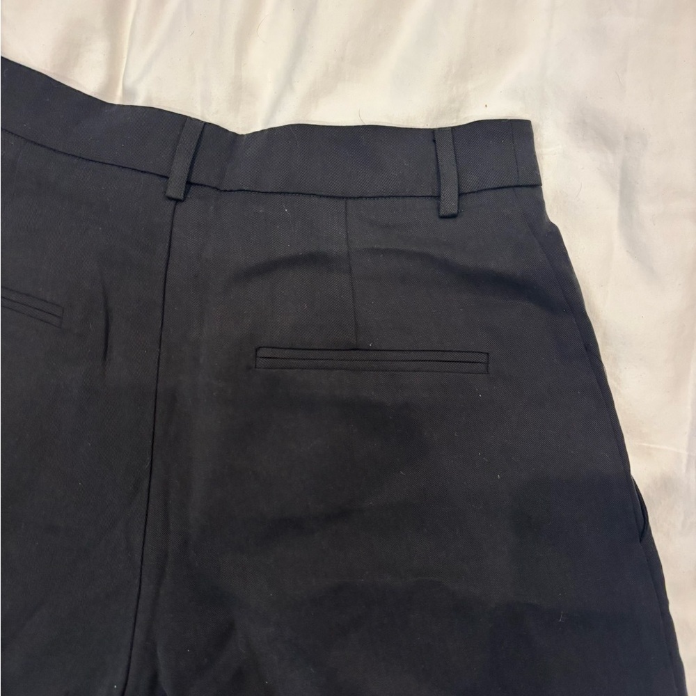 Reformation Mason Black Shorts - Picture 7 of 10